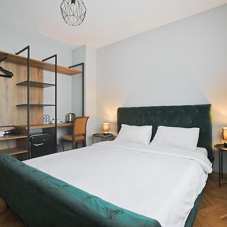 Hotel White House Tbilisi Ngoại thất bức ảnh