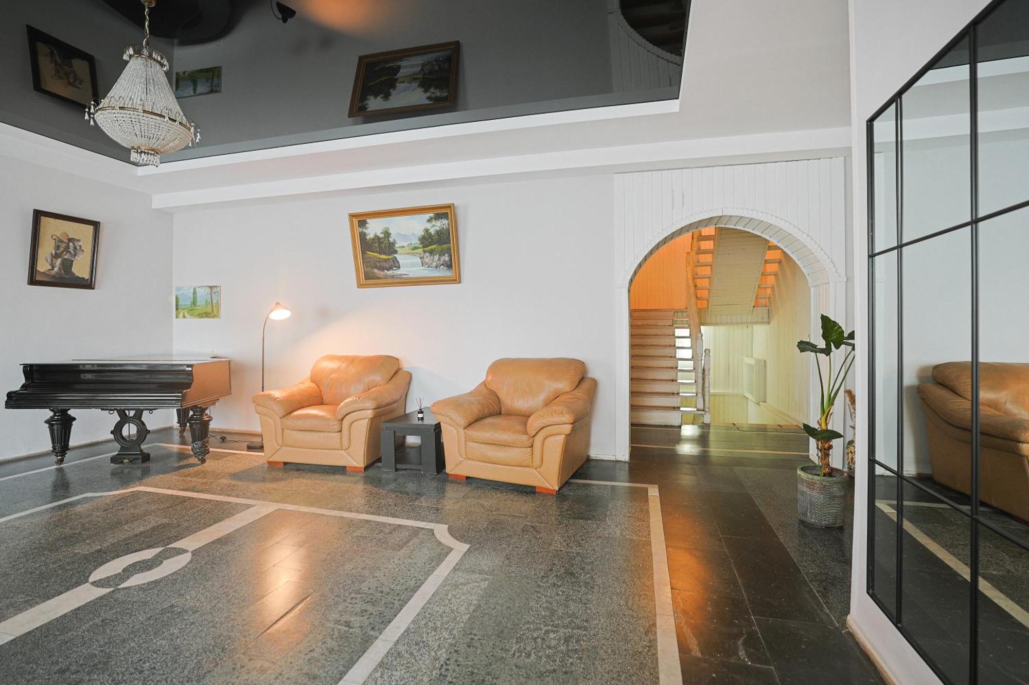 Hotel White House Tbilisi Ngoại thất bức ảnh